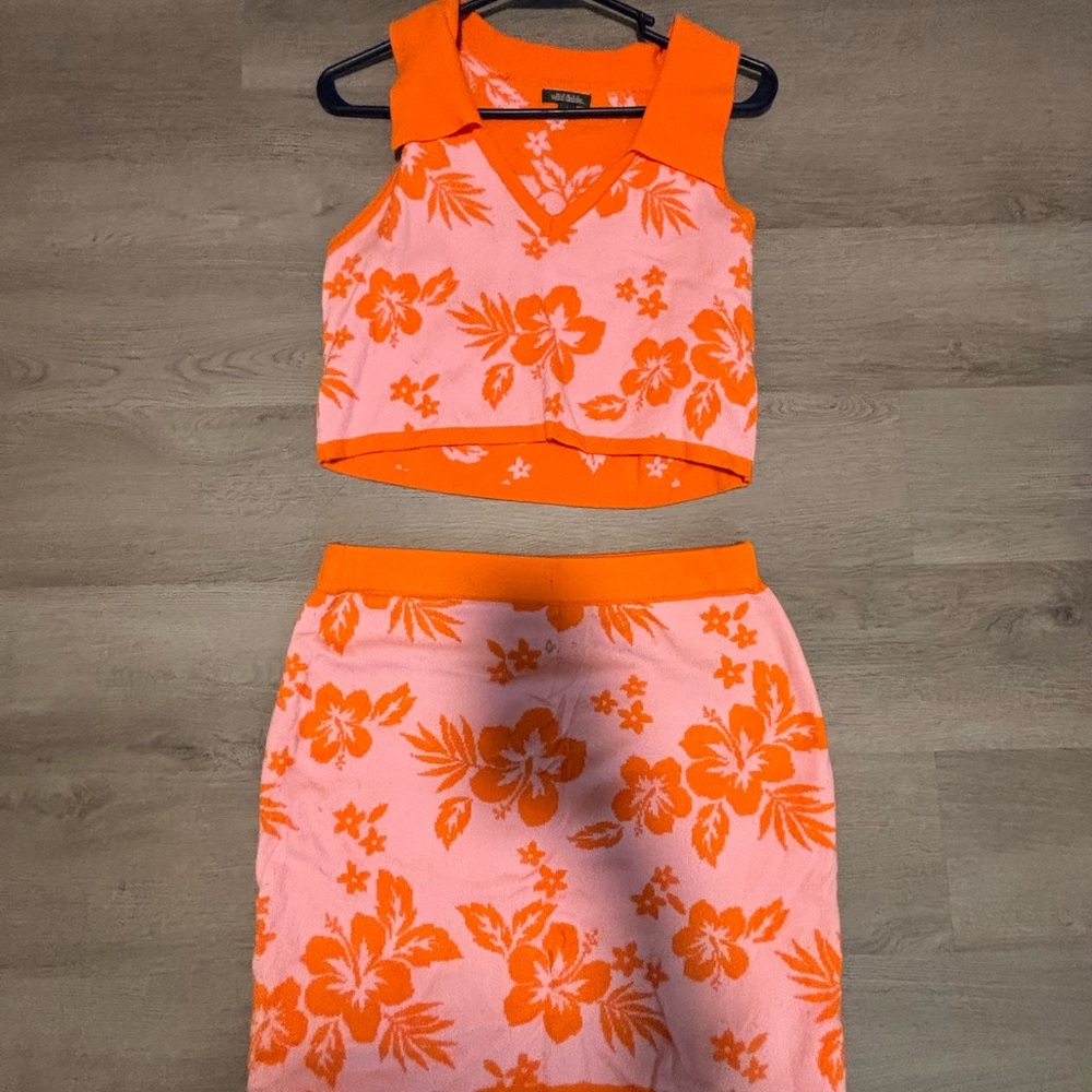 Wild Fable Orange and Pink Floral Set